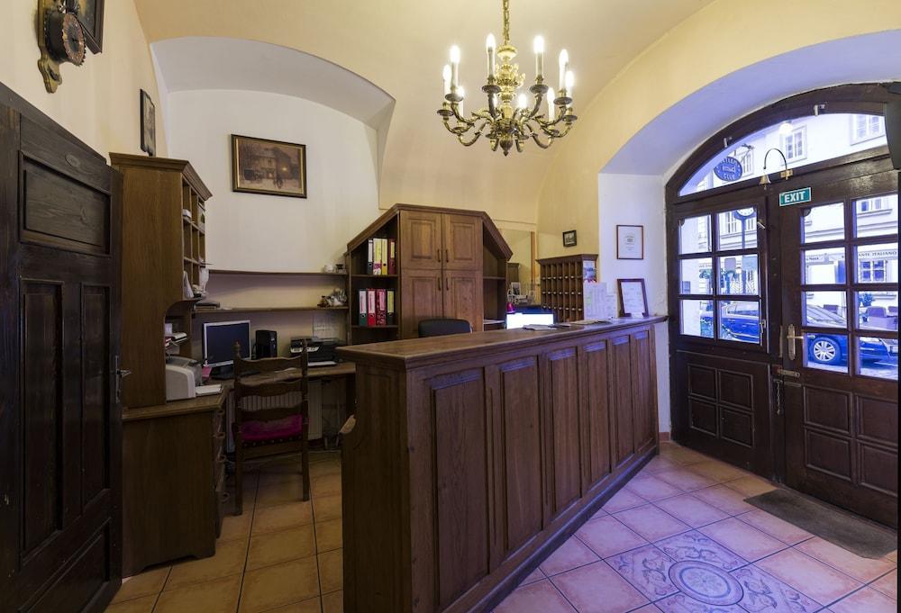 Betlem Club 3* Прага